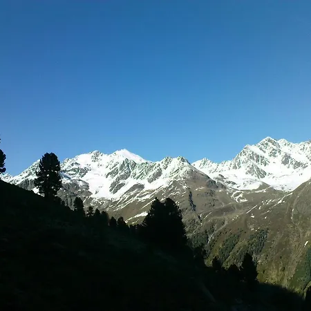 Apart Dorfblick